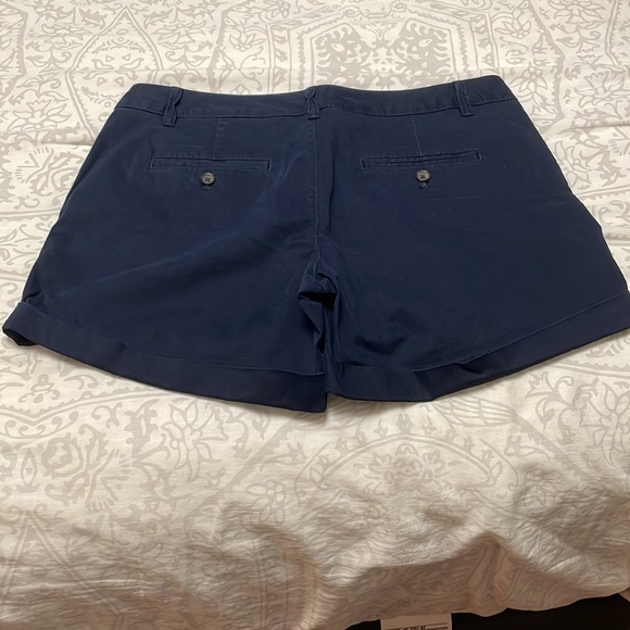 NWT Banana Republic City Chino Shorts in Navy - Picture 2 of 5